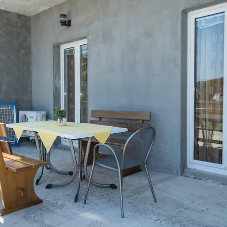 Marin Apartment Lopar Exterior photo